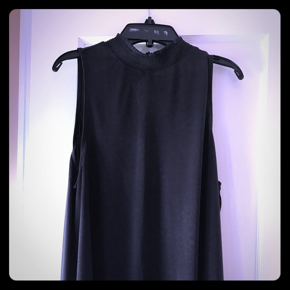Loft Modal Tank Sz L - Picture 1 of 2